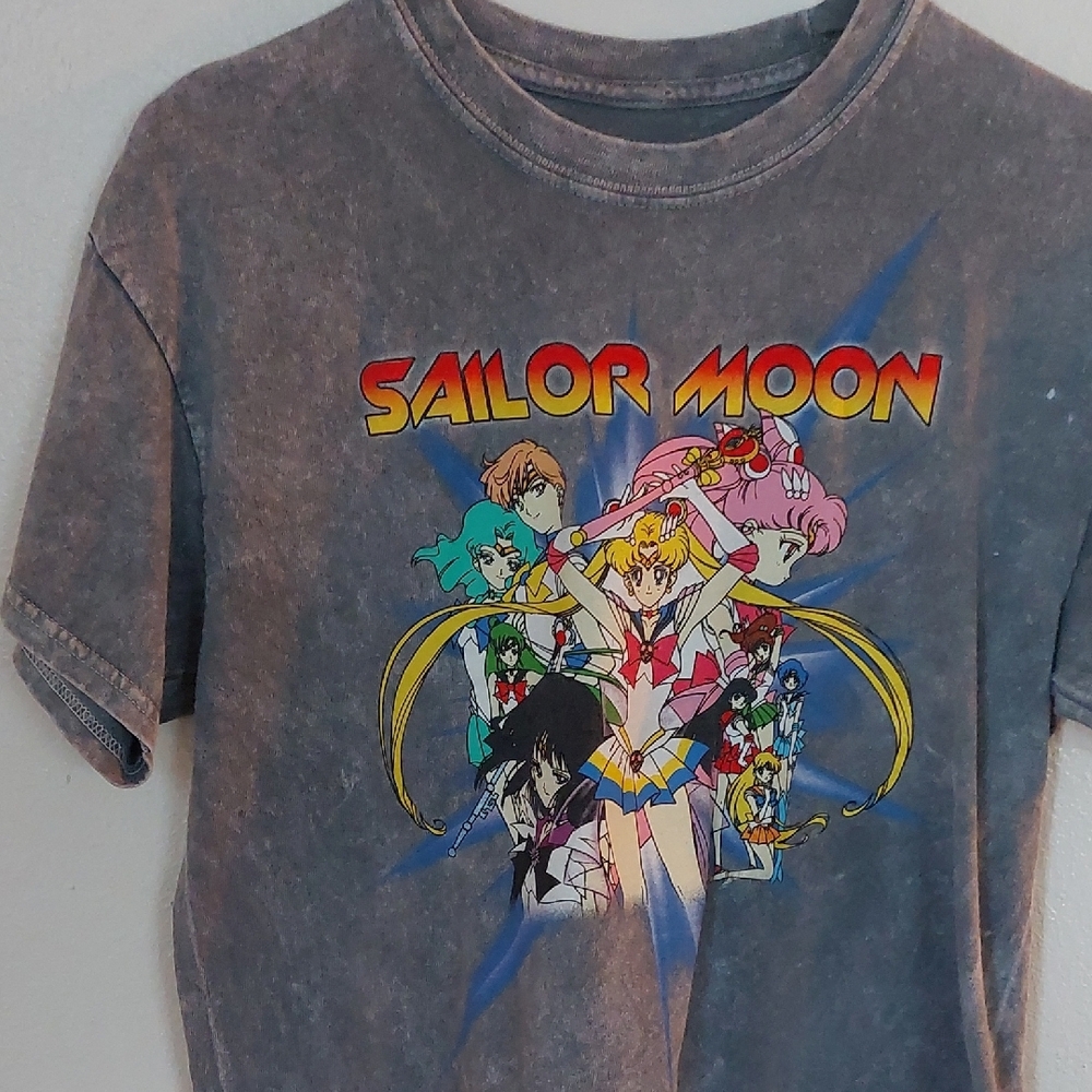 Sailor Moon Graphic T-Shirt